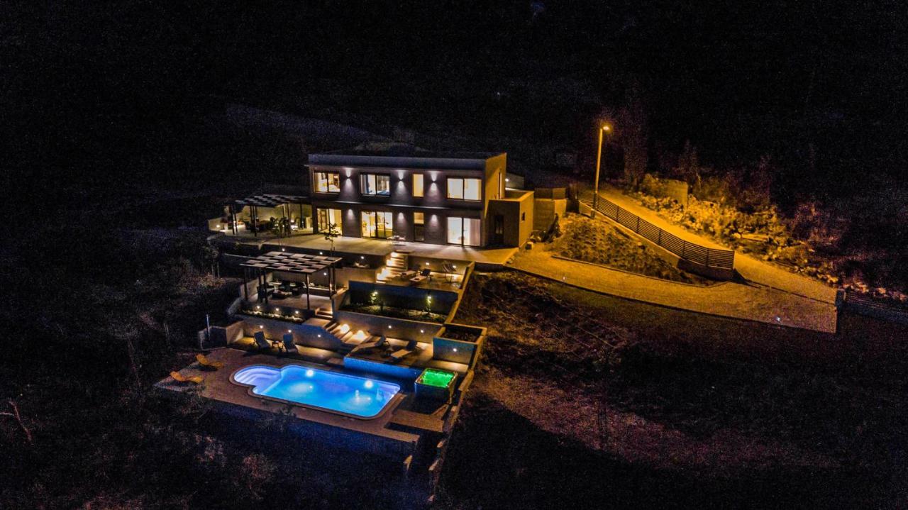 Villa Blue Hill Kaštela Exteriör bild