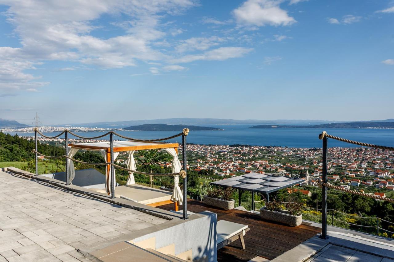 Villa Blue Hill Kaštela Exteriör bild